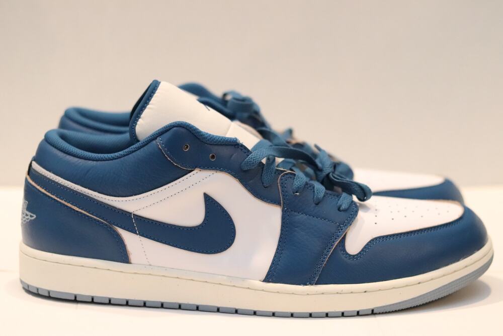 Nike Air Jordan 1 Low SE  Sz 18